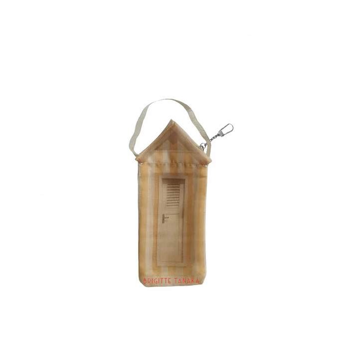 Cabina-pouch-organza-Brigitte-Tanaka-Copie_700x