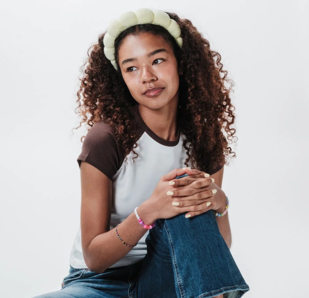 MODEL_SERRE-TETE